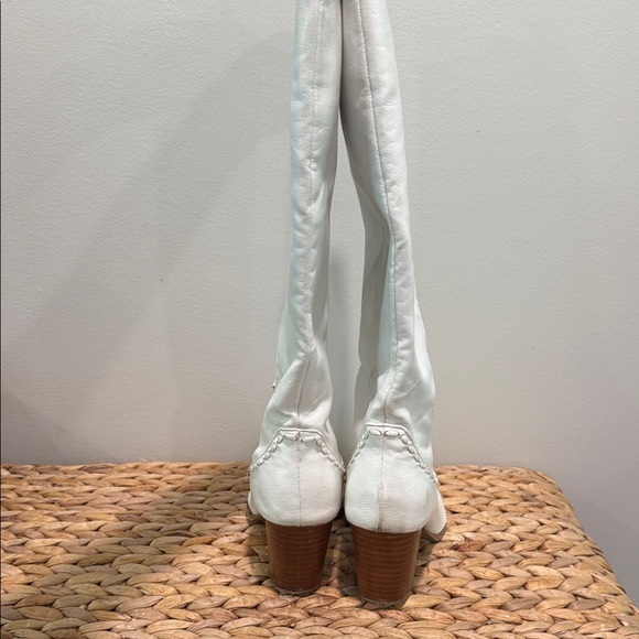 Billini White Heeled Boots - Picture 4 of 7